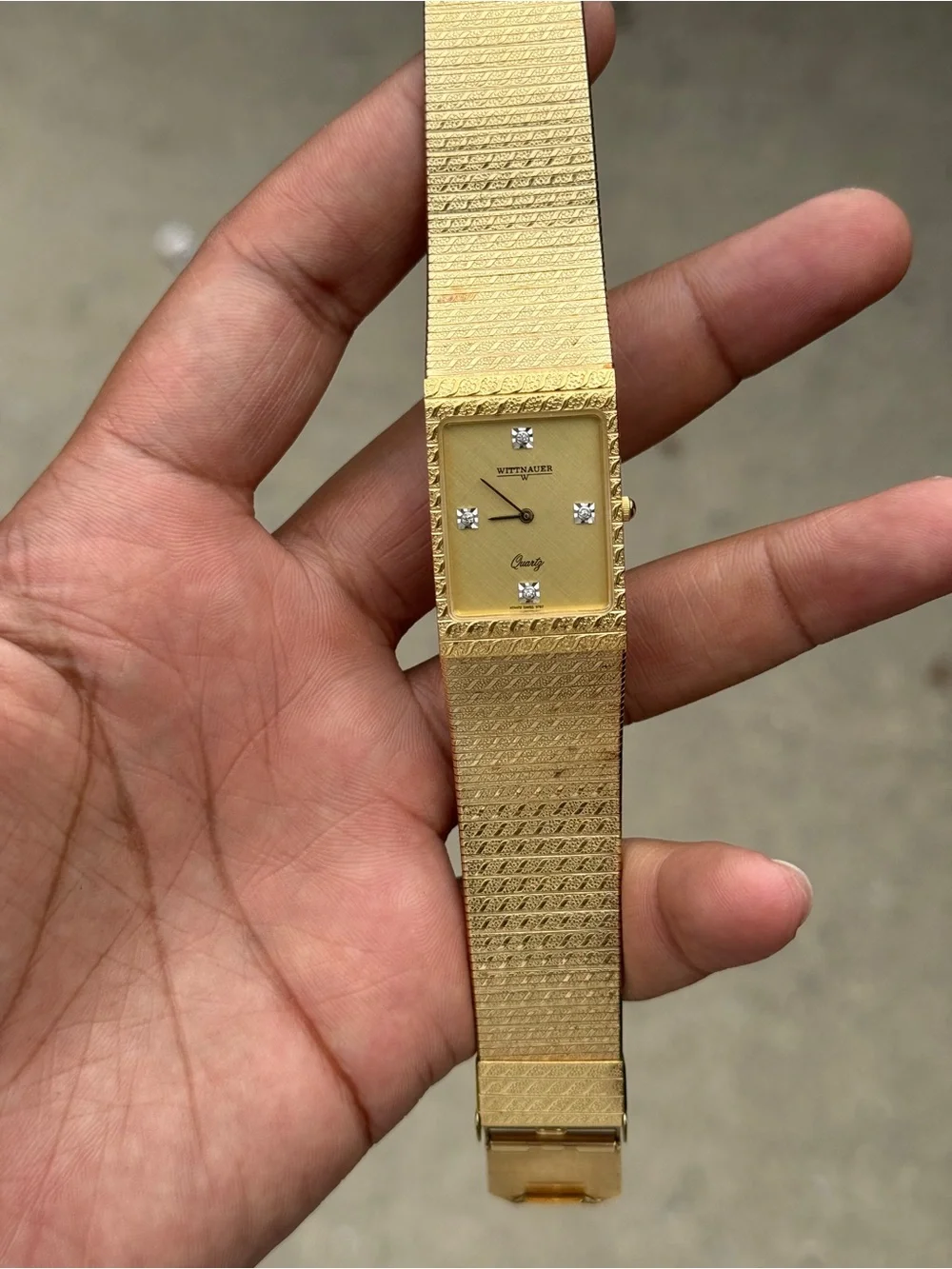 Wittnauer vintage DIAMOND AWARD Gold tank Quartz  men’s rare watch